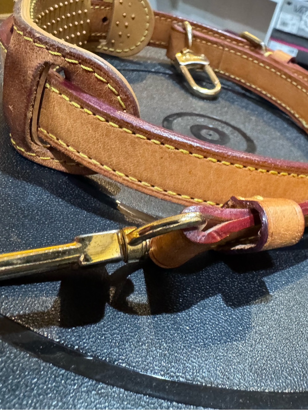 Louis Vuitton Vachetta Shoulder Strap with COA - Picture 8 of 9
